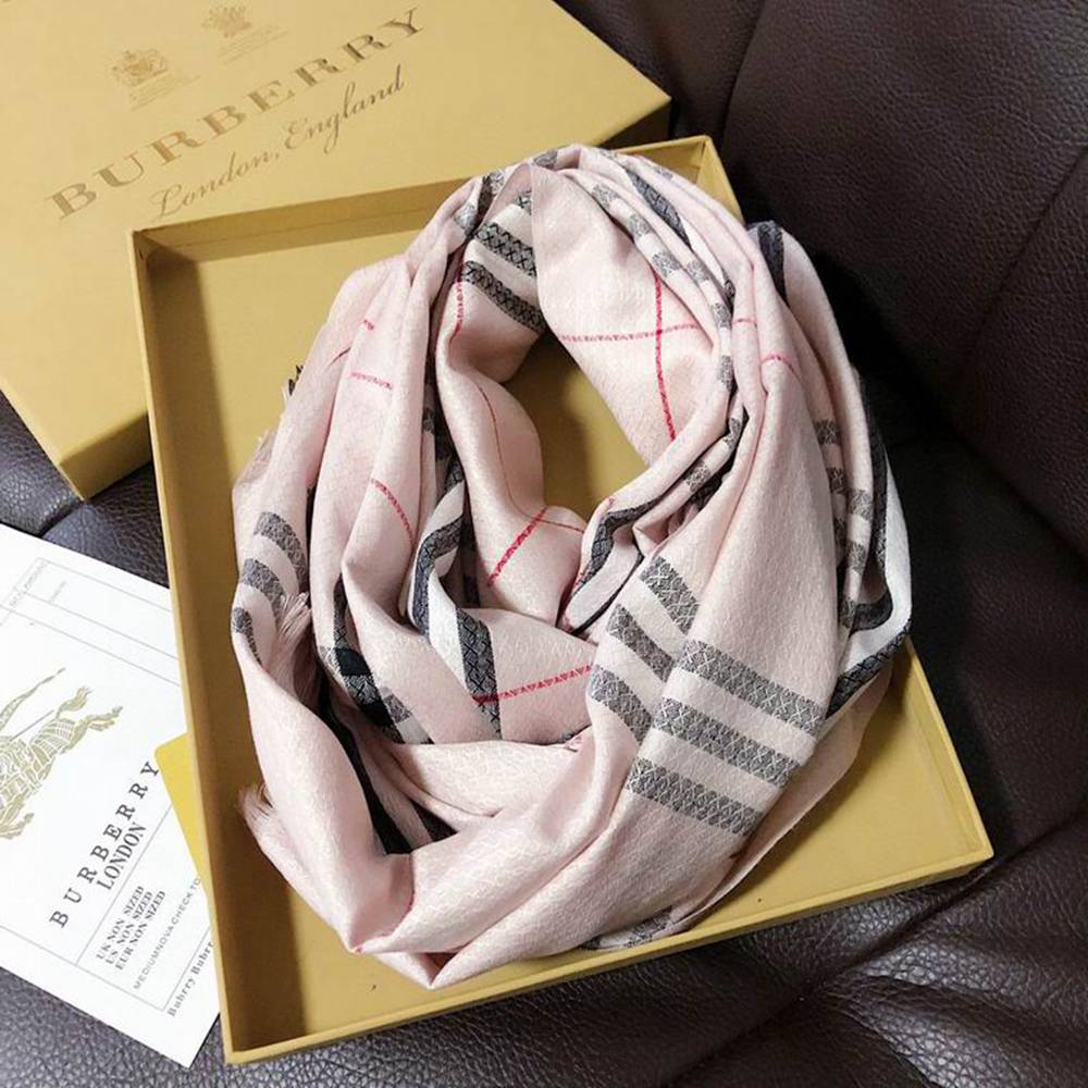 B**rry scarf
